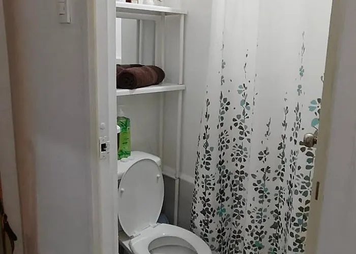 Jjmc 32 With Netflix And Unli Wifi Apartment Manila